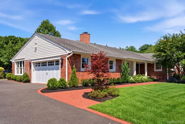 23 Renwick AVE, Huntington, NY 11743