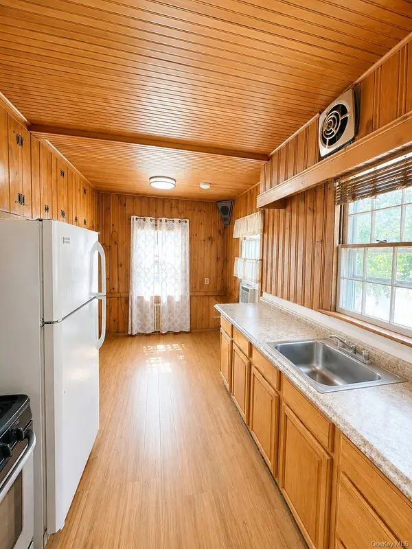Address not disclosed, New Hyde Park, NY 11040