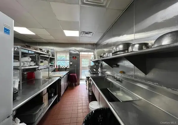 18-24 College Point BLVD, College Point, NY 11356