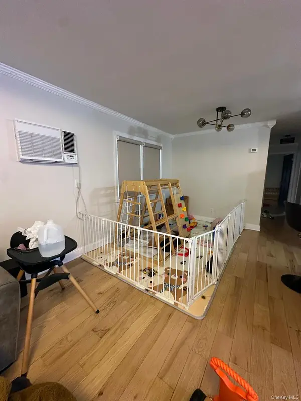 10144 98th ST, Ozone Park, NY 11416
