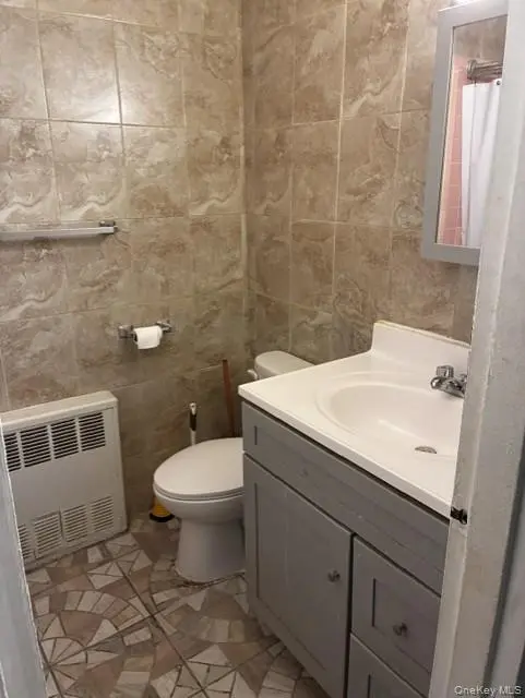 960 E 101st ST, Brooklyn, NY 11236