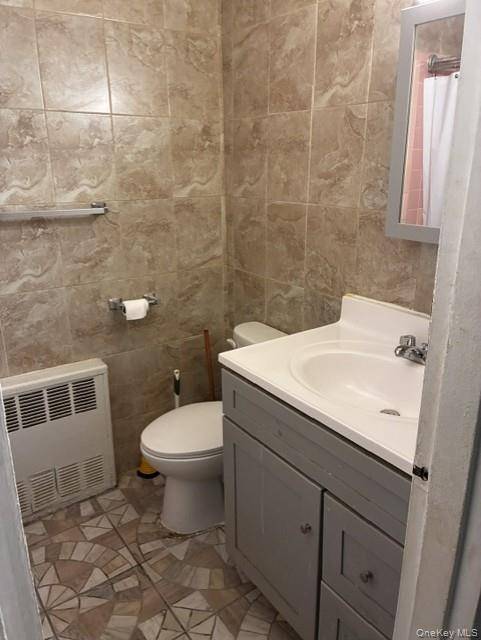 960 E 101st ST, Brooklyn, NY 11236