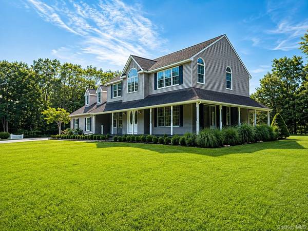 61 Shore RD #B, Mount Sinai, NY 11766