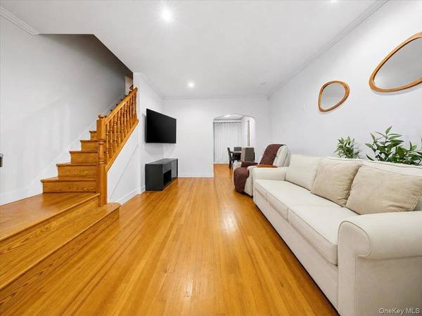 320 E 59th ST, Brooklyn, NY 11203