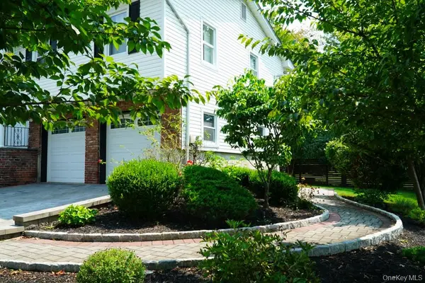 19 Pittsford WAY, Nanuet, NY 10954
