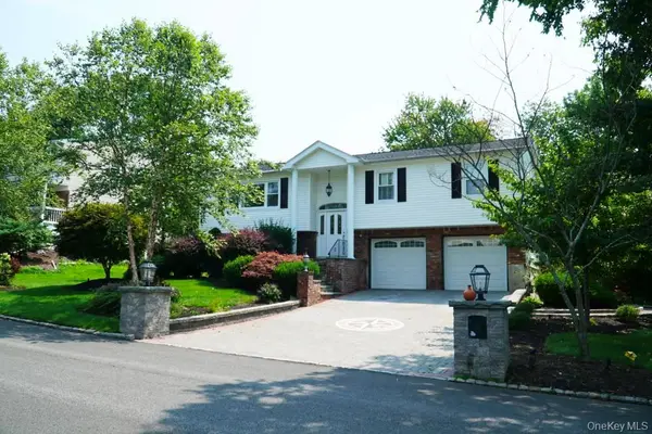 19 Pittsford WAY, Nanuet, NY 10954