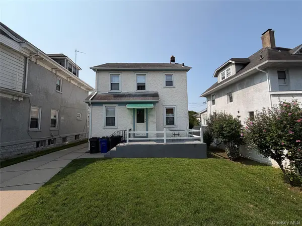 22015 101st AVE, Queens Village, NY 11429