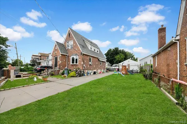 3161 Wissman AVE, Bronx, NY 10465