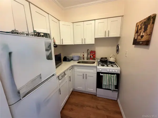 65 W Broadway #11B, Long Beach, NY 11561