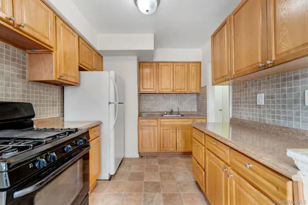 62-08 102nd ST, Rego Park, NY 11374