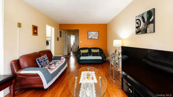 30-34 71st ST, East Elmhurst, NY 11370
