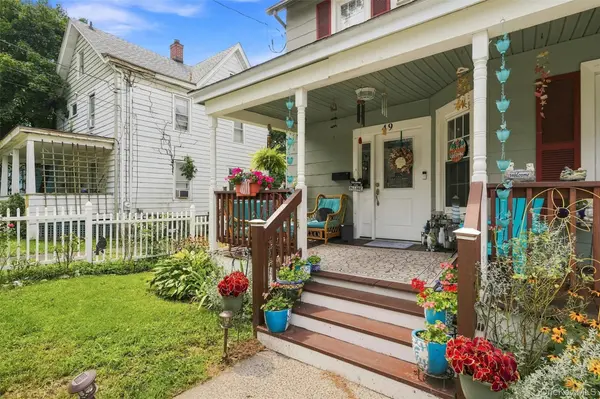 49 Gladstone AVE, Walden, NY 12586