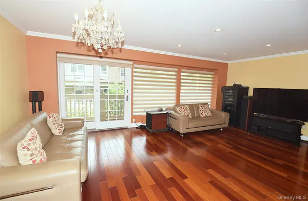 13-19 Michael CT #160 U, Bayside, NY 11360