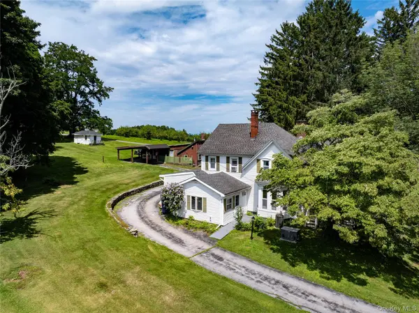 59-61 Valley Farm RD, Millbrook, NY 12545
