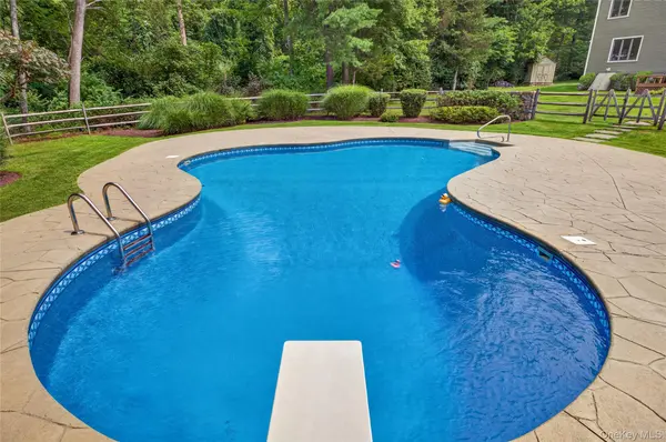 50 Sabbath Day Hill RD, South Salem, NY 10590