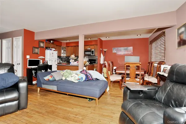 11 Phyllis DR, Pomona, NY 10970