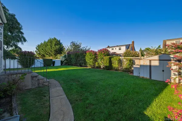 2357 Atlantic BLVD, Wantagh, NY 11793