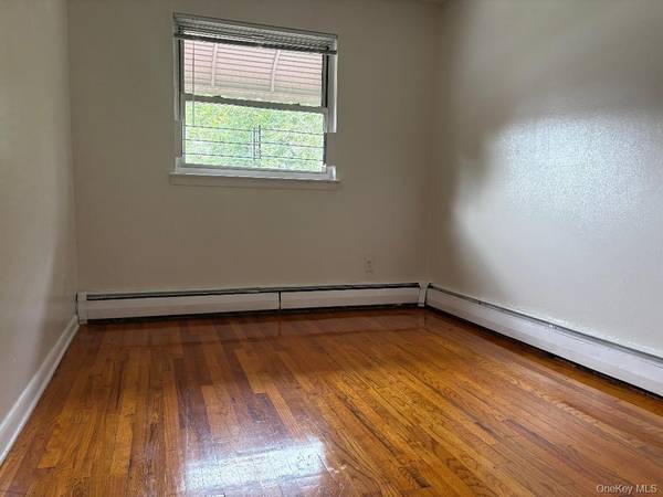 3629 Marolla PL, Bronx, NY 10466
