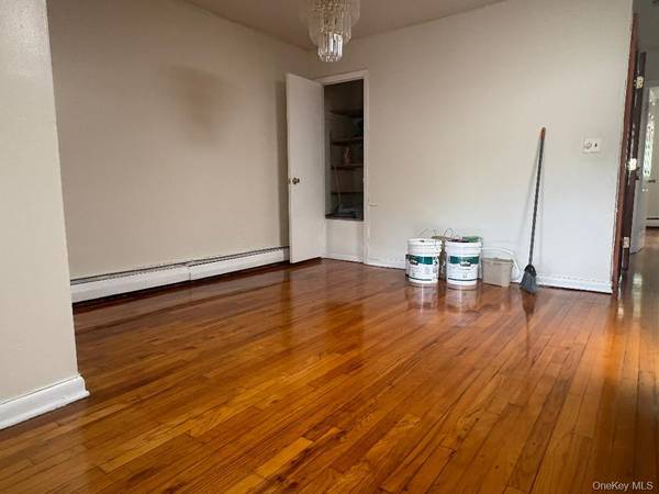 3629 Marolla PL, Bronx, NY 10466