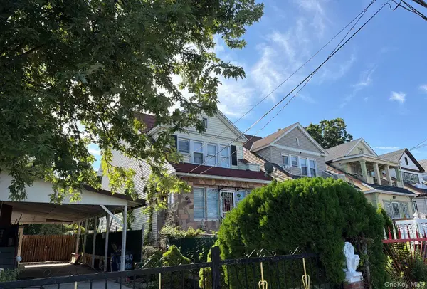 1376 Dickens ST, Far Rockaway, NY 11691