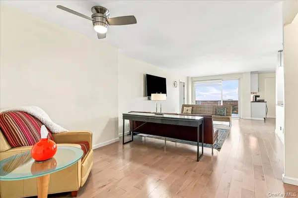 110-11 Queens BLVD #29G, Forest Hills, NY 11375