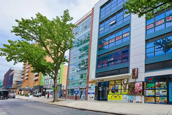 133-24 41st RD, Flushing, NY 11355