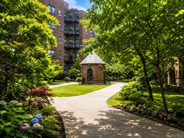 4220 Kissena BLVD #ES (5th Floor) Building 4, Flushing, NY 11355