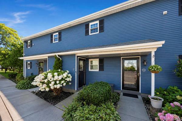 116 Westend AVE #4, Freeport, NY 11520