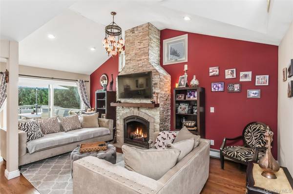 1761 Harold AVE, Wantagh, NY 11793