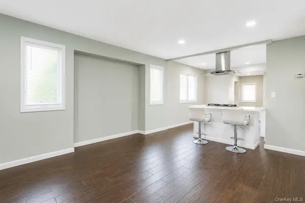 508 Michigan ST, Ronkonkoma, NY 11779