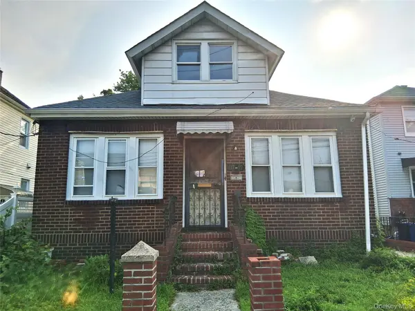 117-19 192nd ST, Saint Albans, NY 11412