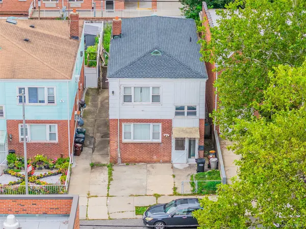 3644 170th ST, Flushing, NY 11358