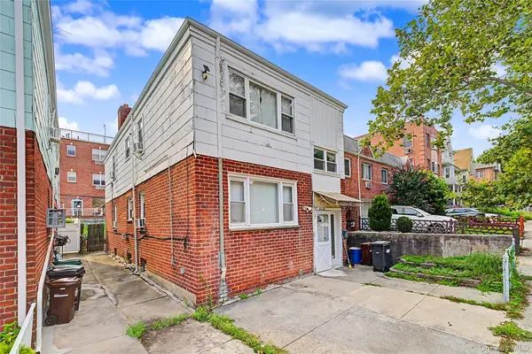 3644 170th ST, Flushing, NY 11358