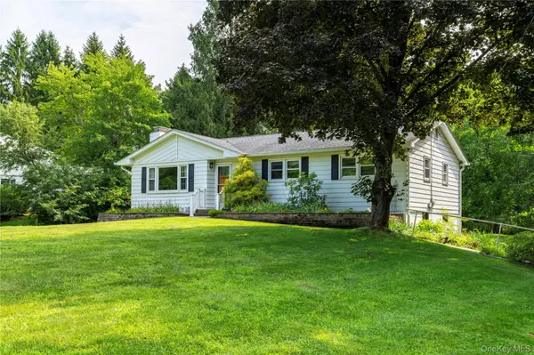 18 Brown RD, Wappingers Falls, NY 12590