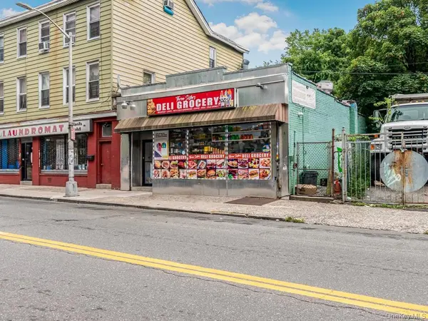 26 W Third ST, Mount Vernon, NY 10550