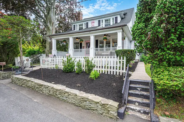 6 New York AVE, Stony Brook, NY 11790