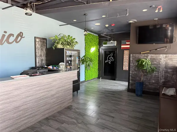 4245 Austin BLVD, Island Park, NY 11558