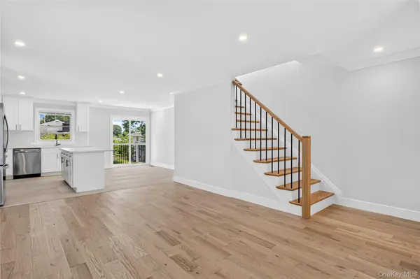 42 Linwood RD #B, Port Washington, NY 11050