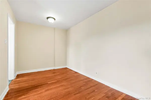 35-14 192nd ST #1C, Flushing, NY 11358