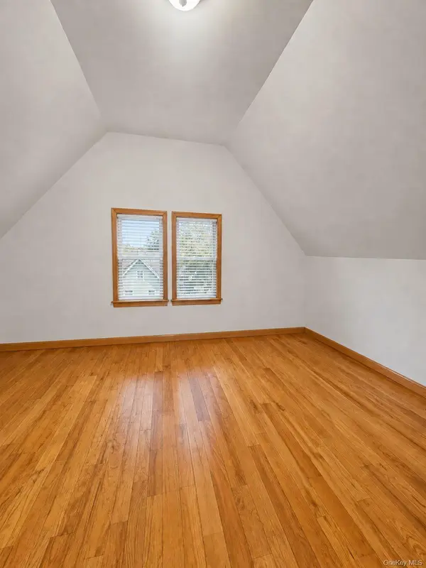 79-07 24th AVE, East Elmhurst, NY 11370