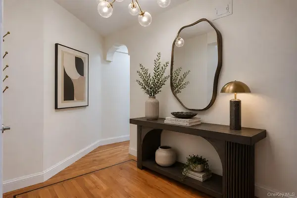 167-10 Crocheron AVE #3A, Flushing, NY 11358