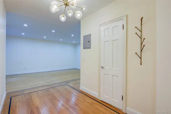 167-10 Crocheron AVE #3A, Flushing, NY 11358