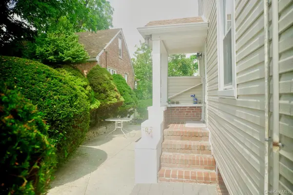 930 Mile Square RD, Yonkers, NY 10704