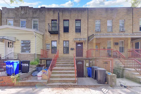 7111 68th ST, Ridgewood, NY 11385