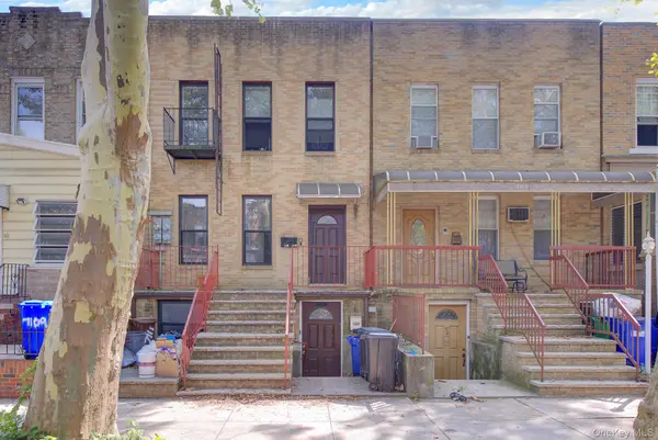 7111 68th ST, Ridgewood, NY 11385