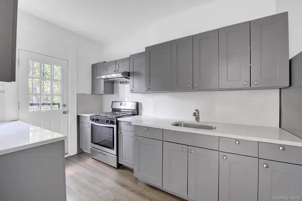 7111 68th ST, Ridgewood, NY 11385