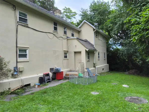 12 Russo DR, Newburgh, NY 12550