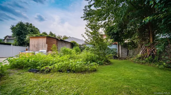 116 S 11th AVE, Mount Vernon, NY 10550