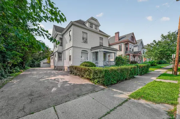 11 Balding AVE, Poughkeepsie, NY 12601