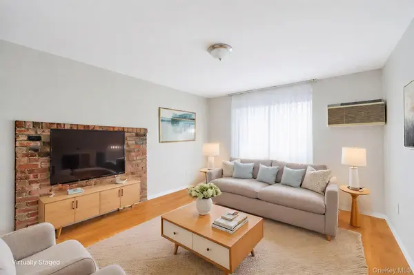 403 E 87th ST #3B, New York (manhattan), NY 10128